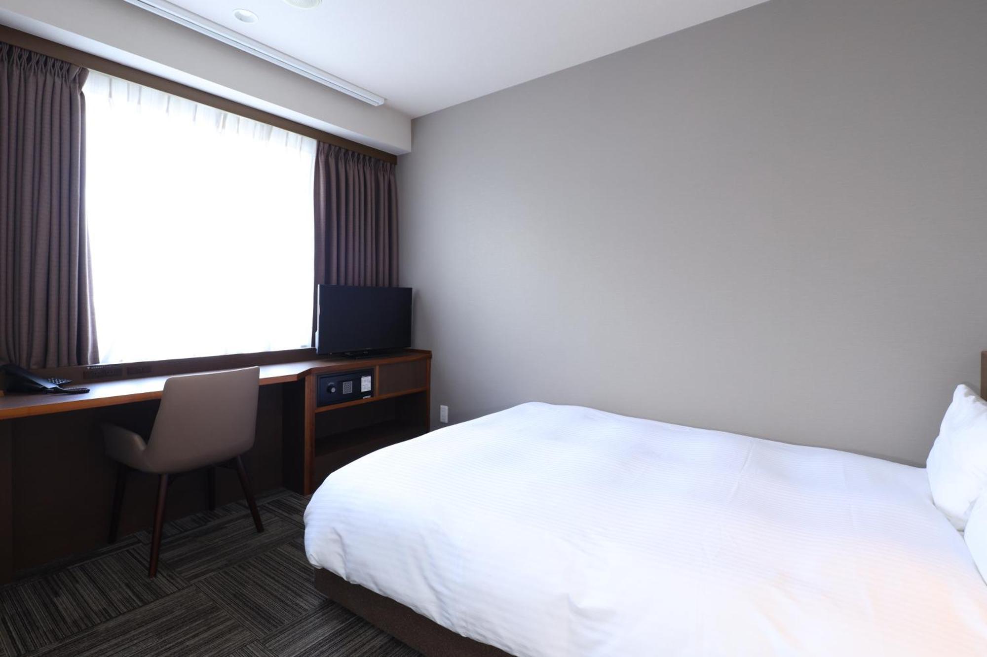 Dormy Inn Chiba City Soga Exterior foto